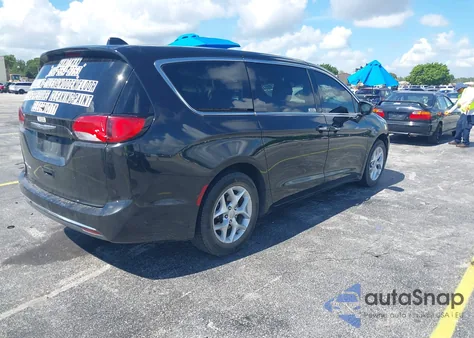 2017 Chrysler Pacifica Touring L z USA, uszkodzony, nr VIN 2C4RC1BG3HR782049